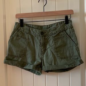 B.P. Shorts • Size 7•